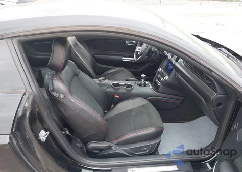 2020 Ford Mustang Gt Premium Fastback z USA, uszkodzony, nr VIN 1FA6P8CF8L5145904